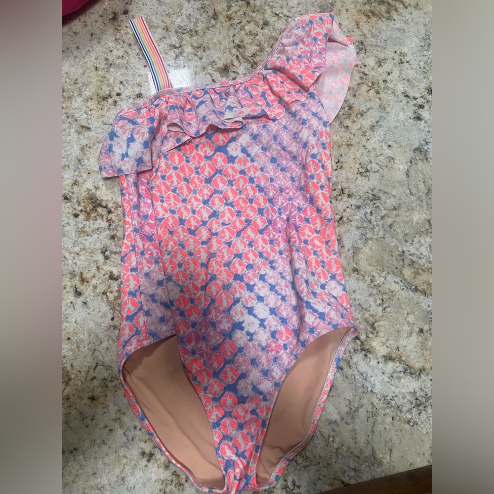 Girls crewcuts one piece
